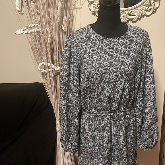 Boden Crew Neck Navy Dandelion Pop with pockets Size 12R - Picture 6 of 7